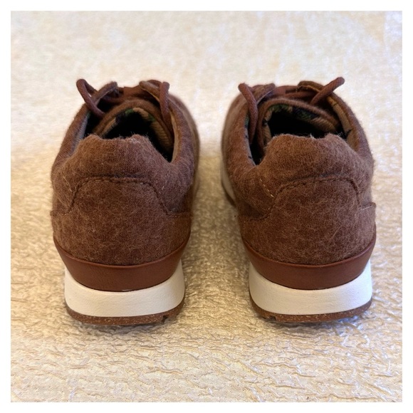 B.O.C. Wool Kacey Lace Up Sneakers Size 6 Dark Brown White NEW - Picture 3 of 10